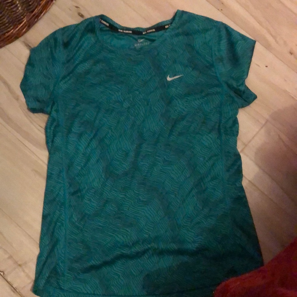 Workout shirt
